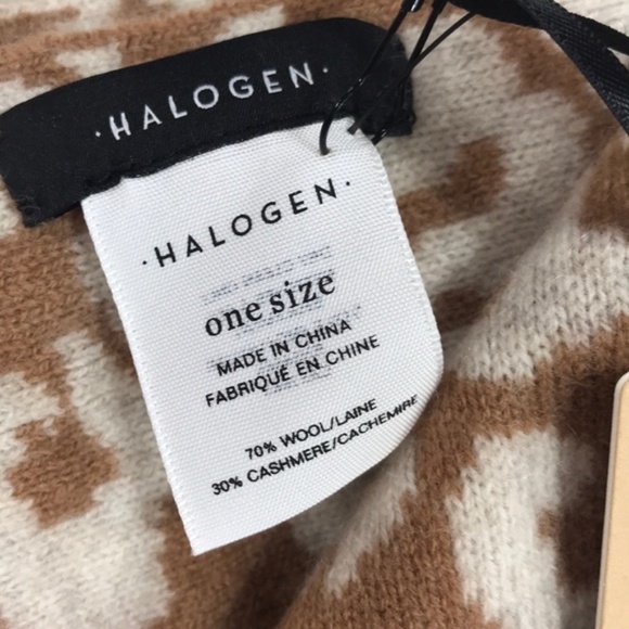 Halogen Leopard Jacquard Wool & Cashmere Scarf - Picture 6 of 7